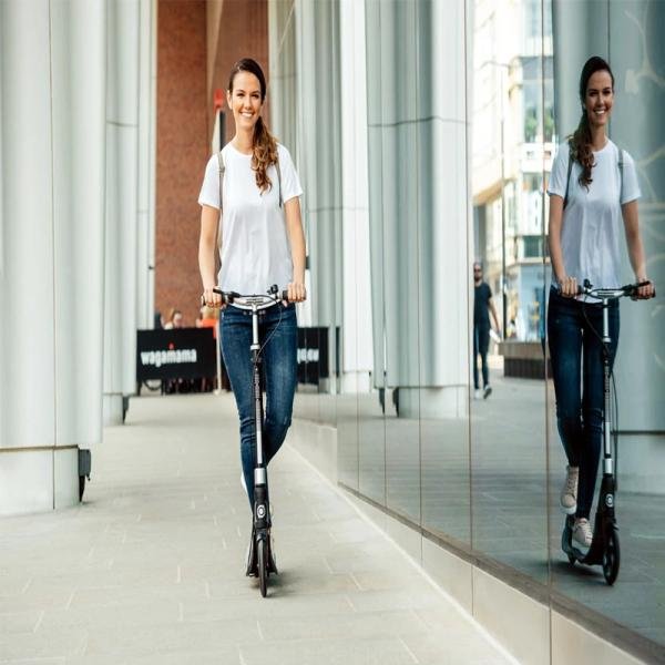 GLOBBER ONE NL 205 SCOOTER - CHARCOAL GREY/BLACK - 477-100