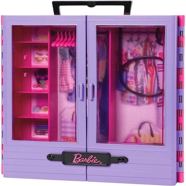 MATTEL BARBIE ULTIMATE CLOSET DOLL NEW . - HJL66