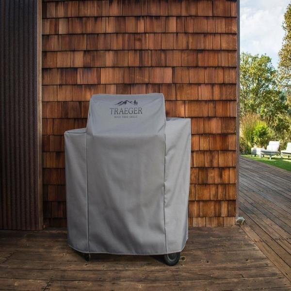 TRAEGER IRONWOOD 885 COVER - BAC561