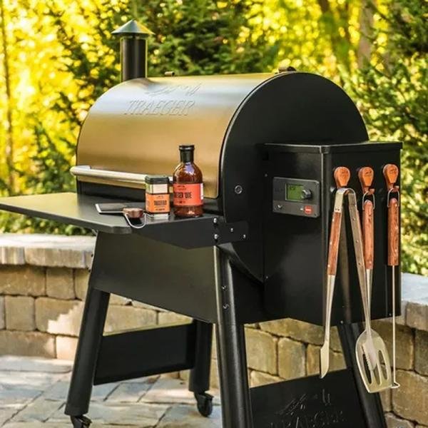 TRAEGER FOLDING SHELF - IRONWOOD 885, PRO 780 - BAC564