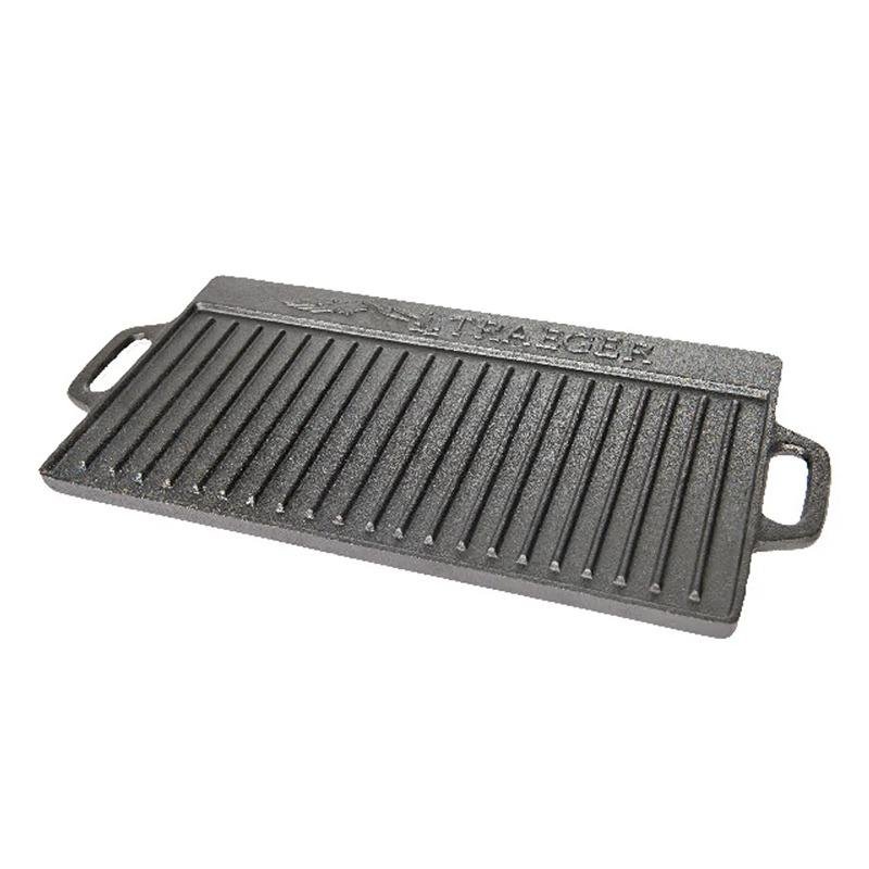 TRAEGER CAST IRON REVERSIBLE GRIDDLE - BAC382