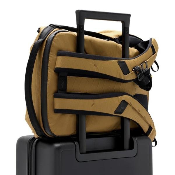 Peak Design Everyday Backpack 20L v2 Coyote - BEDB-20-CY-3