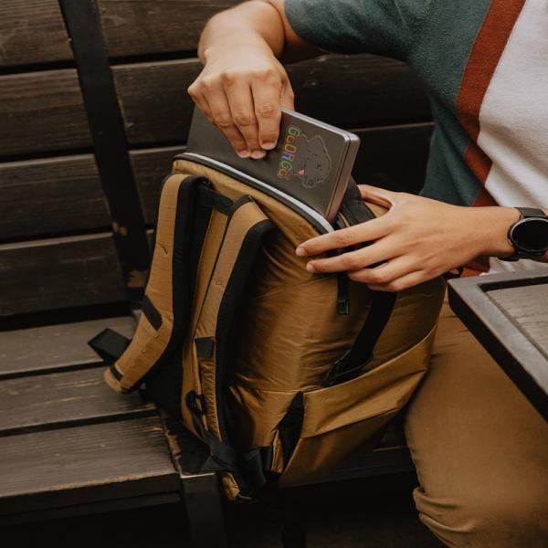 Peak Design Everyday Backpack 30L v2 Coyote - BEDB-30-CY-3