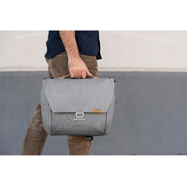Peak Design Everyday Messenger 13L v2 - Ash - BEDM-13-AS-2