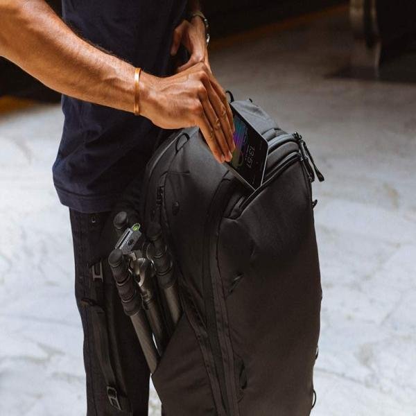 Peak Design Travel Backpack 30L Black - BTR-30-BK-1