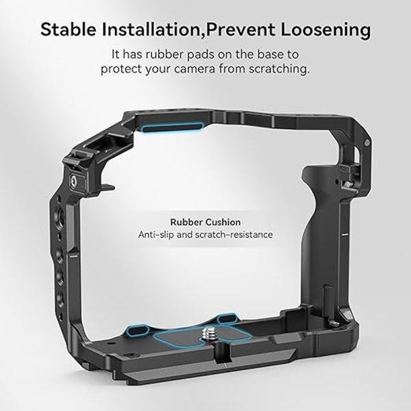 SmallRig Cage for Canon EOS R50 4214