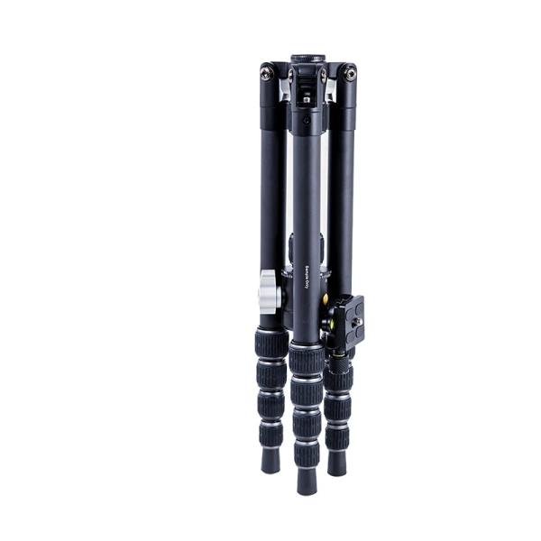 Vanguard VESTA TB 235AB ALUMINUM TRIPOD WITH T-51 BALL HEAD