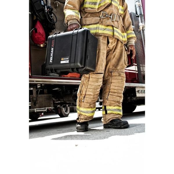 Pelican 1606AirNF,WL/NF,BLACK - 016060-0010-110