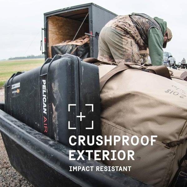 Pelican 1615AIR,WL/WF,PB-BLACK - 016150-0001-110