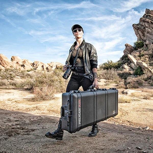 Pelican 1745AIRNF,WL/NF,BLACK - 017450-0011-110