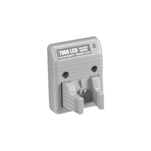 Pelican 7070,DESK DASH CHARGER,7060 - CHG03-0001-000