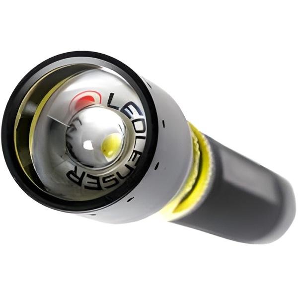 Ledlenser i17R flashlight case **EOL** - LL500890
