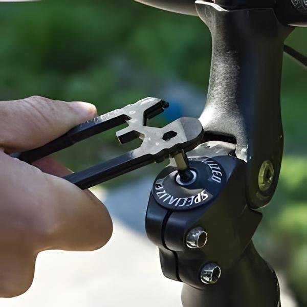 TU210 True Utility Cycle-On, 30 Tools IN 1 - TU1406